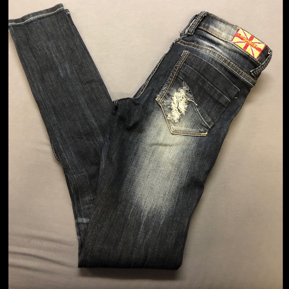 FASHION NOVA Dark denim - Picture 2 of 3